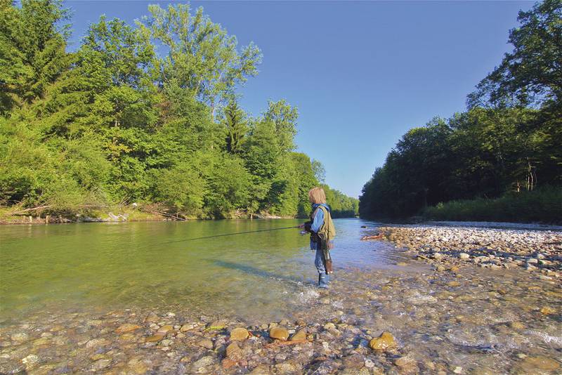 Dank unserem Einsatz sind die Chancen gestiegen, dass unsere Kinder und Enkel auch noch mit Freude und Erfolg an natürlichen Gewässern fischen können. Um diese Vision zu verwirklichen müssen wir jetzt unbedingt dranbleiben und unsere Anliegen verteidigen!