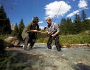 Herr Maier und Herr Maier Junior beim Fischen