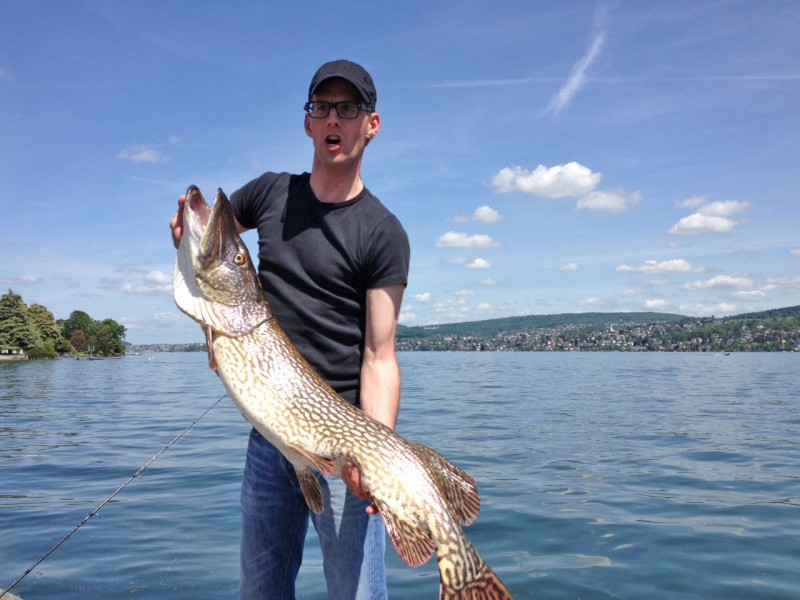 Zürichsee-Hecht, 122 cm, 22 Pfund