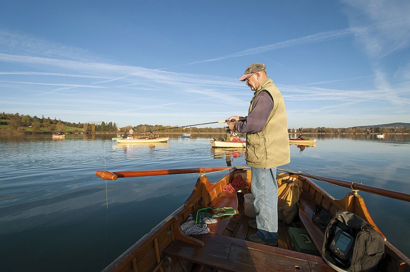 Der Herbst lockt nochmals viele Felchenfischer auf den See.