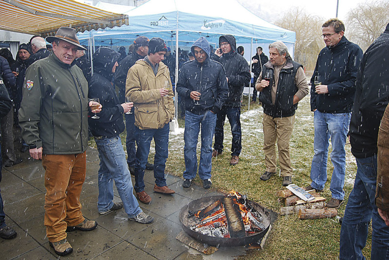 Die Walliser wissen auch Versammlungen  stimmungsvoll zu umrahmen.
