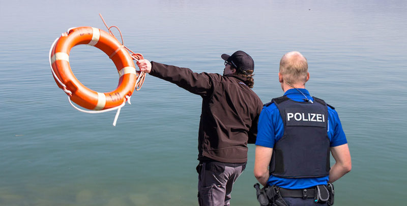 «Petri-Heil»-Chefredaktor Dominique Lambert, Bodensee-Fischer, beim Absolvieren des Wurftrainings. «Schliesslich will ich auch 2018 mein Patent wieder lösen können», meint er nach bestandener Prüfung.